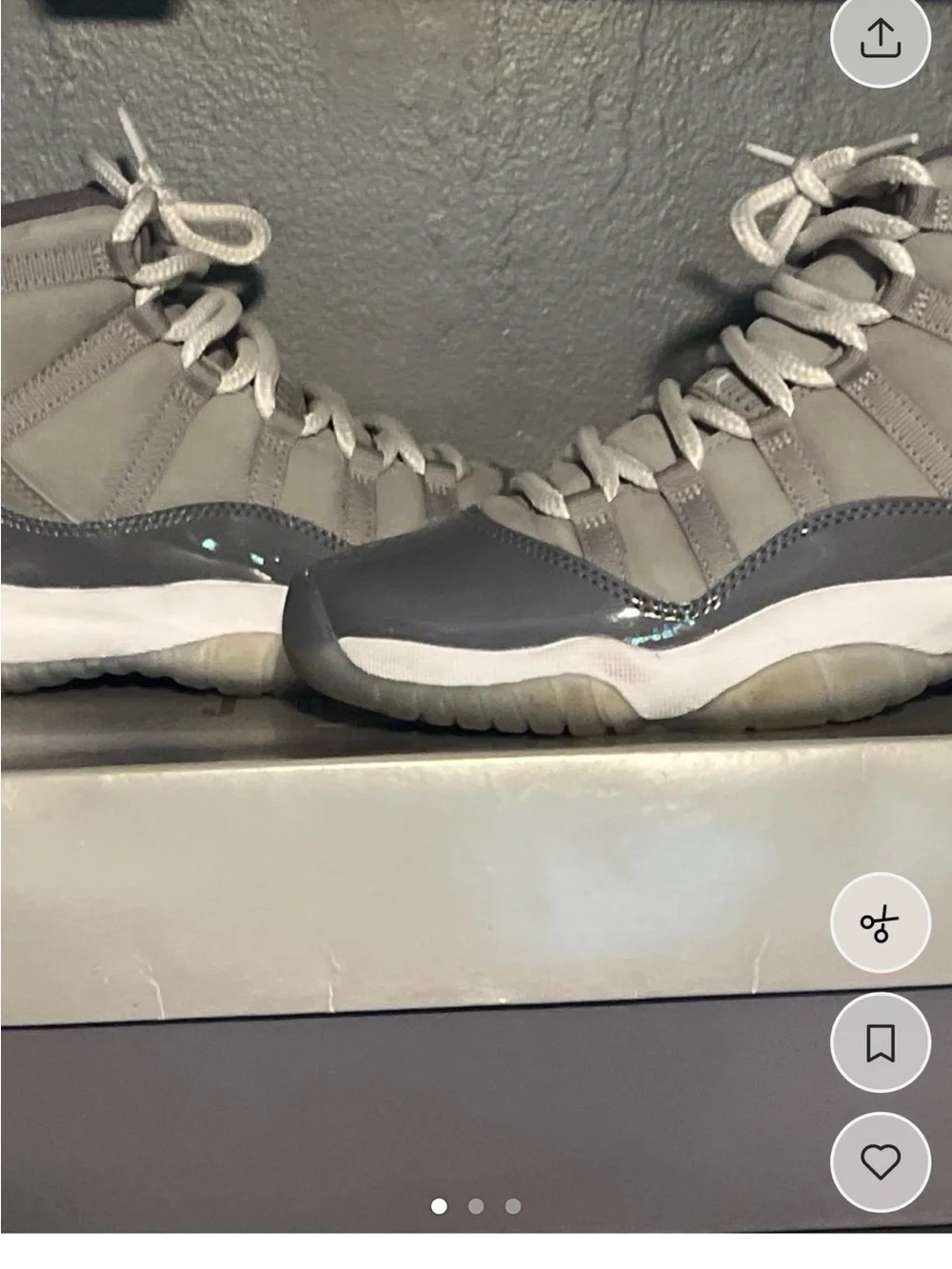 Jordan Men's Low-Top Sneakers in Grey and White